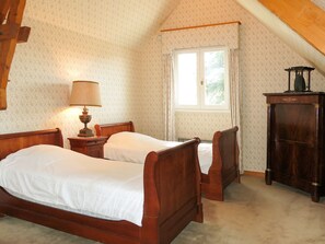 5 chambres, accès Internet