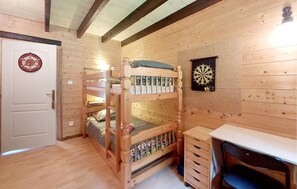 2 bedrooms, iron/ironing board, travel cot, bed sheets