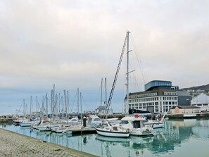 Marina - Entre mer et jardin by Interhome (St-Pierre-en-Port)