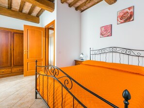 2 室のベッドルーム、インターネット