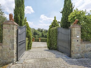 Property grounds - Desideri by Interhome (Vinci)