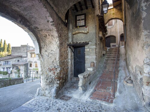 Le Crystal by Interhome