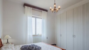 Uklassifisert bilde, 3 av 40, knapp