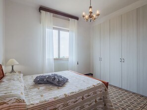 3 bedrooms, iron/ironing board, WiFi - Del Freo by Interhome (Montignoso)