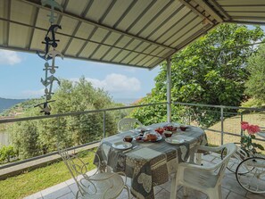 Outdoor dining - Del Freo by Interhome (Montignoso)