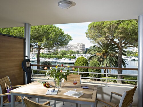 Carré Marine by Interhome