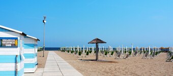 Rosapineta Sud by Interhome