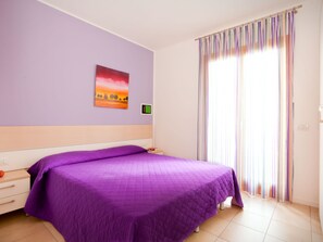 3 makuuhuonetta, internet