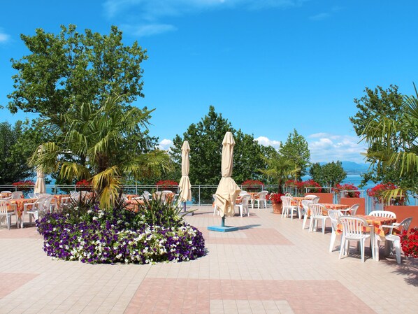 Restauration en plein air