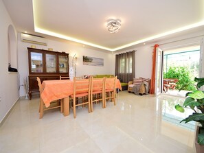 Interior - Vacation home Neka by Interhome (Trogir)