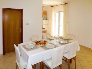 Dining - Apartment Toni by Interhome (Šibenik)