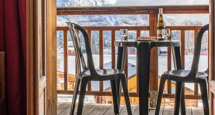 Les Chalets du Berger by Interhome