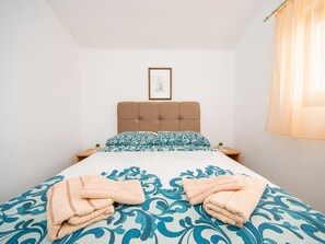 2 bedrooms, Internet