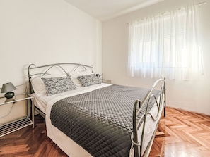 1 bedroom, Internet