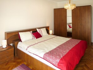 3 Schlafzimmer, Bügeleisen/Bügelbrett, WLAN
