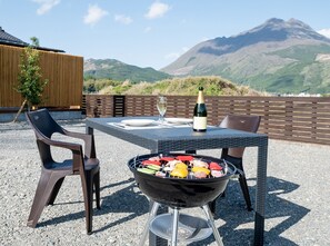 Outdoor dining - Cominka Yufuin (Yufu)