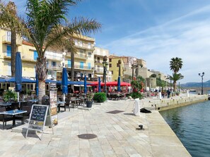 Outdoor dining - studio 2 pers 23/25m² by Interhome (Calvi)