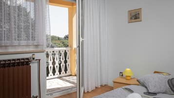 6 quartos, acesso à internet