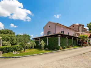 Exterior - Rustica by Interhome (Labin)