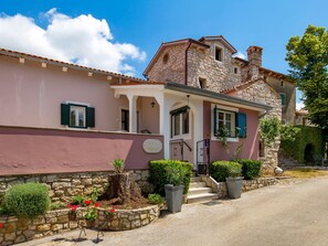 Exterior - Rustica by Interhome (Labin)