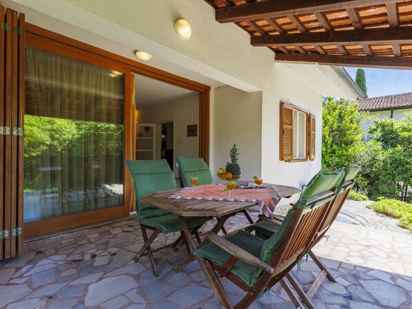 Terrace - Vacation home Margit by Interhome (Pula/Premantura)