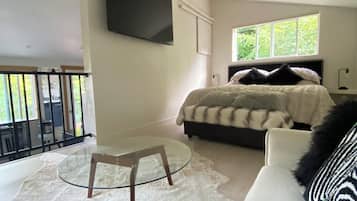 1 habitación, tabla de planchar con plancha, wifi gratis y ropa de cama