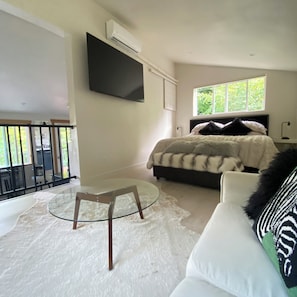 1 chambre, fer et planche à repasser, Wi-Fi gratuit, draps fournis