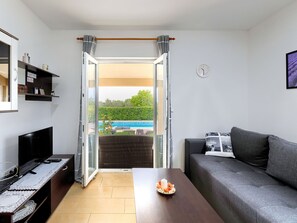 TV - Vacation home Paula by Interhome (Pula)