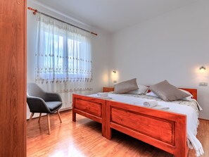 2 Schlafzimmer, Internetzugang