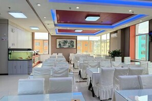 Unclassified image, 3 of 13, button - Wudi Business Hotel (Hunchun)