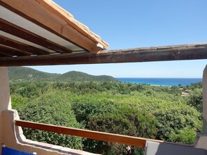 Property grounds - Fium del Cavu by Interhome (Pinarellu)