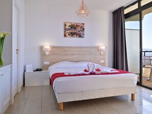1 bedroom, WiFi, bed sheets - Rés. Les Calanques, studio 2 pers by Interhome (Ajaccio)
