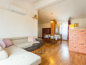 TV - Vacation home Sandra by Interhome (Poreč)