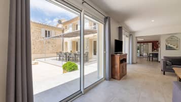 Televisión y reproductor de DVD