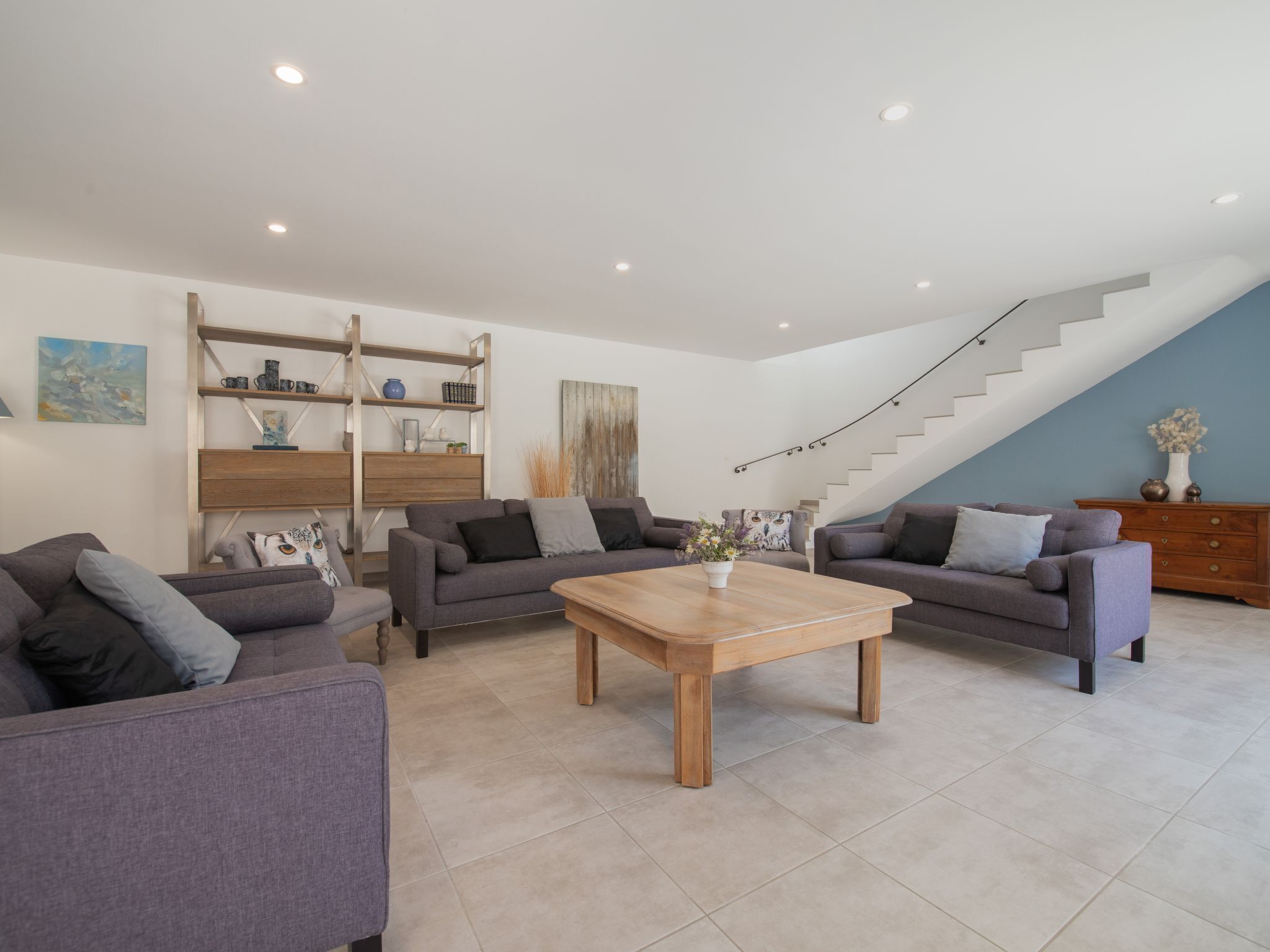 Televisión y reproductor de DVD 