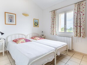 2 bedrooms, WiFi - Les Vignes by Interhome (Ménerbes)