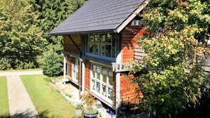 Uklassifisert bilde, 2 av 24, knapp