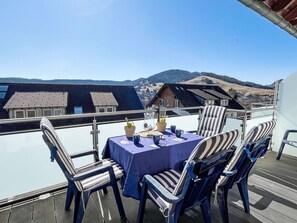 Outdoor dining - Schwarzwaldblick IV by Interhome (Bernau)
