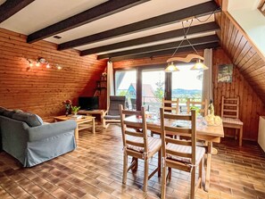 TV - Riedblick I by Interhome (Illmensee)