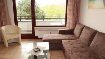 Télévision, table de tennis de table