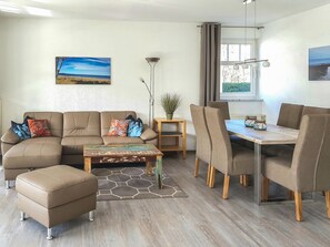 TV - Juliusruh by Interhome (Juliusruh)