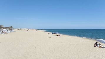 Vlak bij het strand