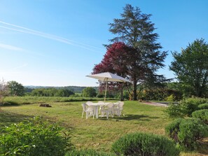 Outdoor dining - La Gaubide by Interhome (Castillonnes)