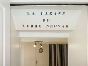 Interior - La Pailloussette by Interhome (Cancale)