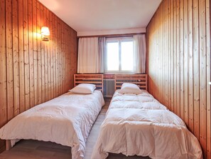 2 室のベッドルーム、インターネット