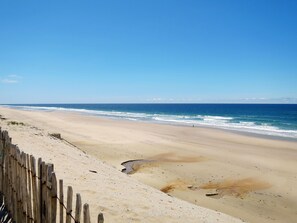 Beach - Vacation home Tina by Interhome (Naujac sur Mer)