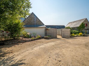 Property grounds - Les Azalées by Interhome (Ploumilliau)