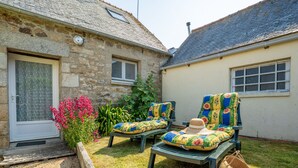 Unclassified image, 2 of 28, button - Les Azalées by Interhome (Ploumilliau)