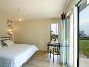 3 bedrooms, iron/ironing board, WiFi - Vacation home Orphée by Interhome (Telgruc sur Mer)