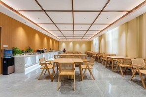 Restaurant - Shengtong Hotel (Lijiang)